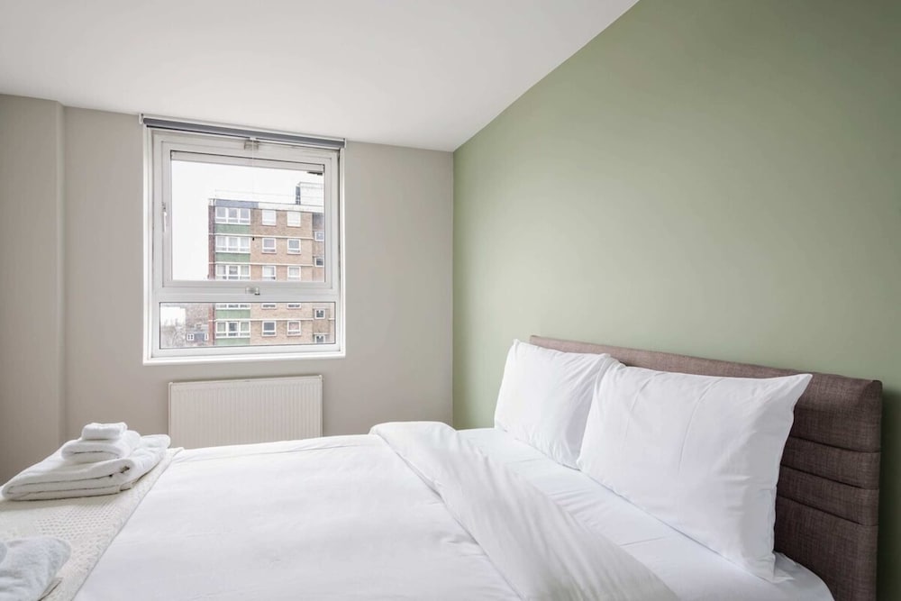 Modern 3 Bedroom Apartment in Holborn