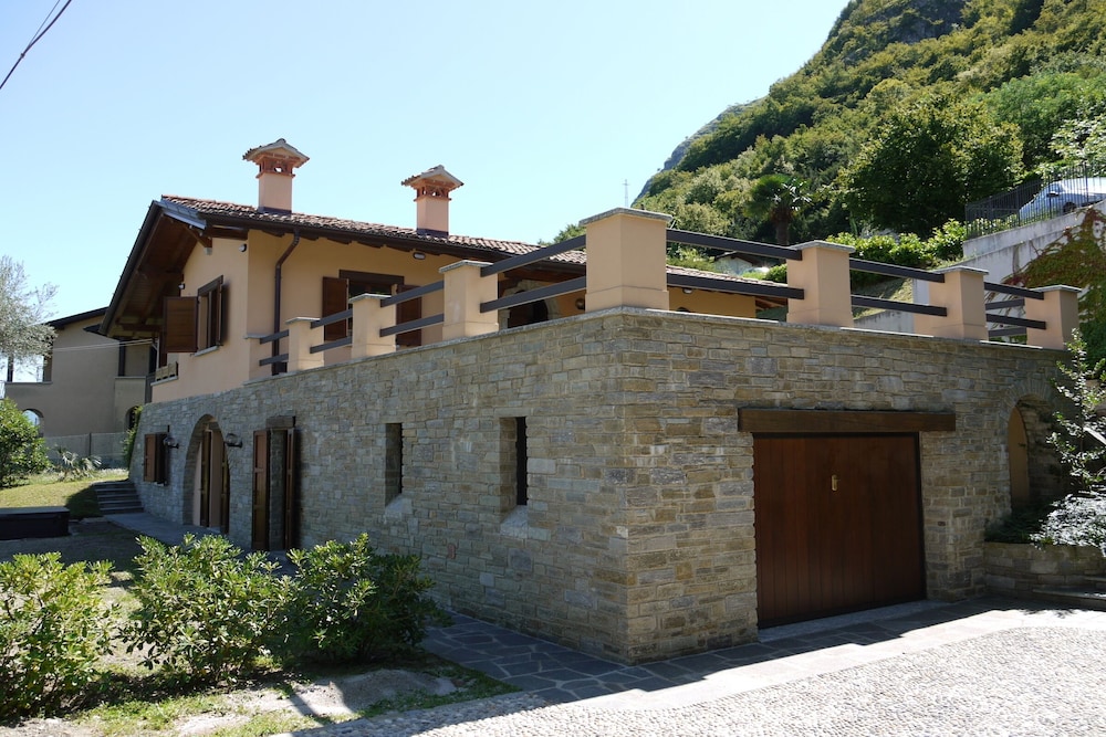 Photo 25