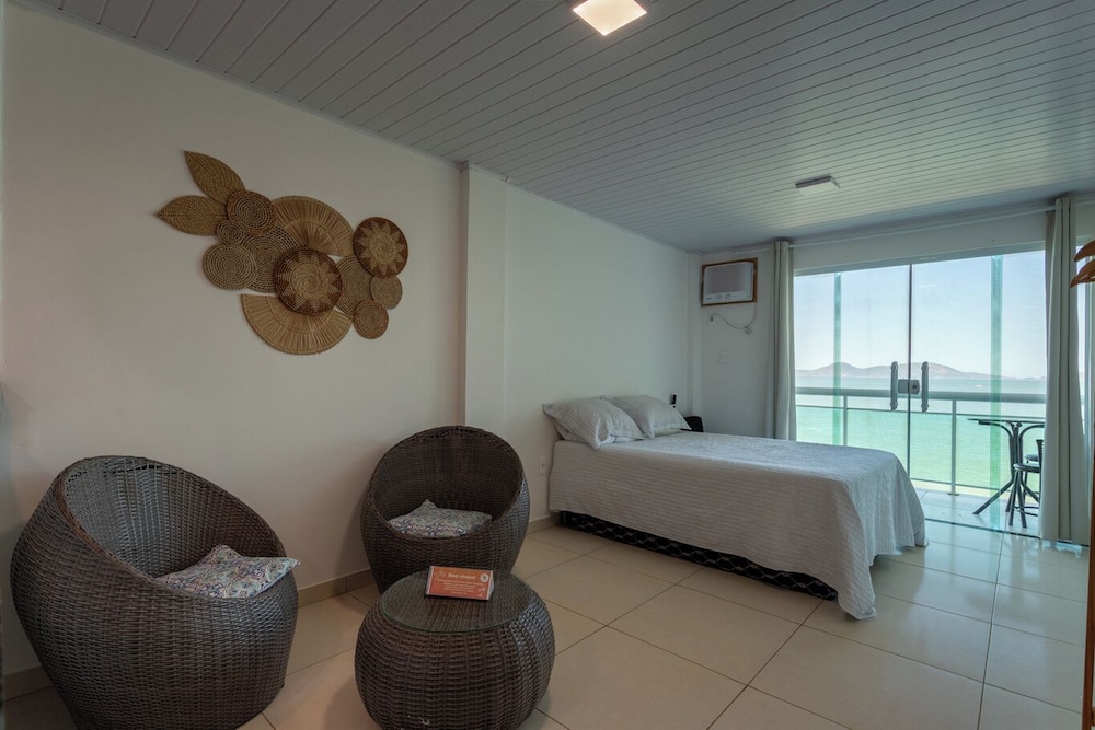 Loft com Varanda e Vista Para o mar em Mangaratiba