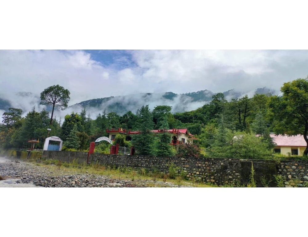 Anand-Ganga Yoga Guesthouse
