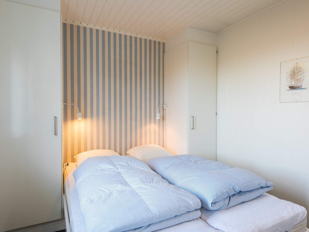 5 Person Holiday Home in Hvide Sande view 2