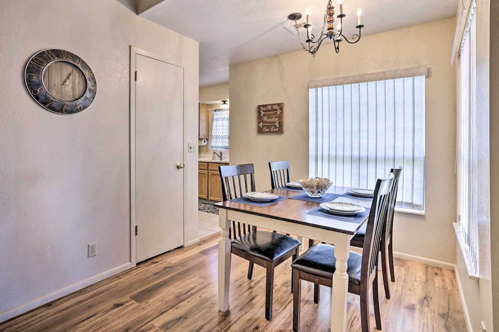 Quaint & Welcoming Kanab Home w/ Patio!