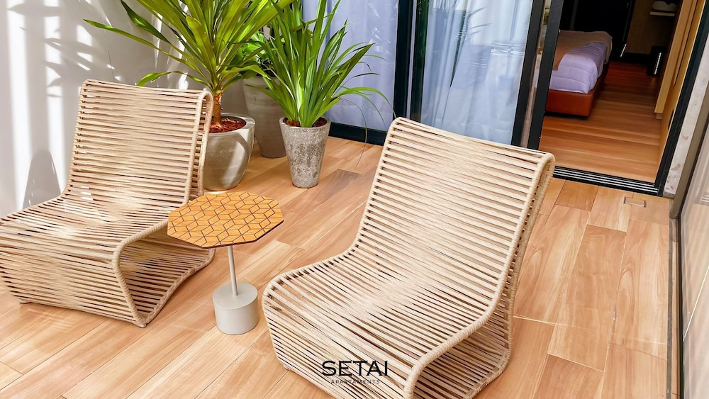 Edition - by Setai Apartaments