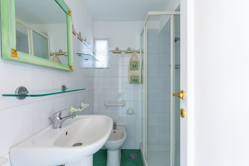 Capri Turquoise by Napoliapartments