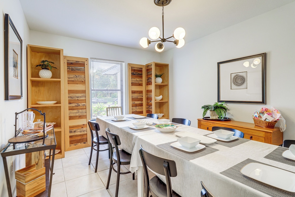 6 Mi to Shore: Vero Beach Family Home