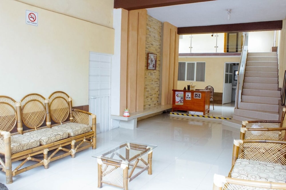 HOTEL AMADOR - Image 1