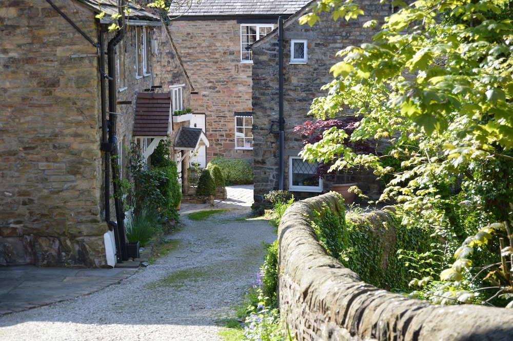 Goyt Cottage