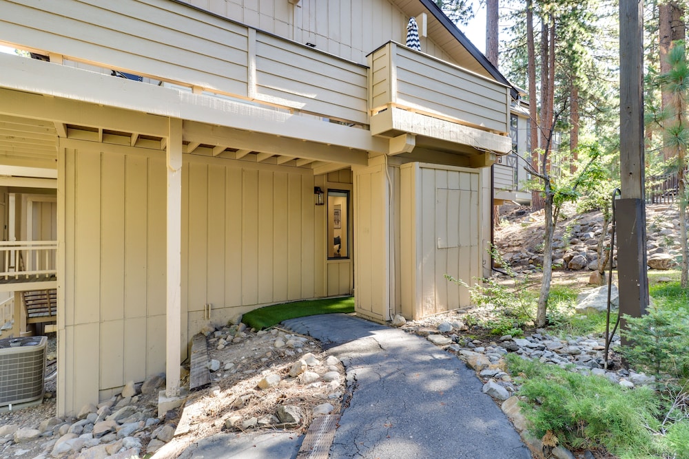 Lake Tahoe Vacations - Stylish Incline Village Vacation Rental w/ A/c! - Property Image 2