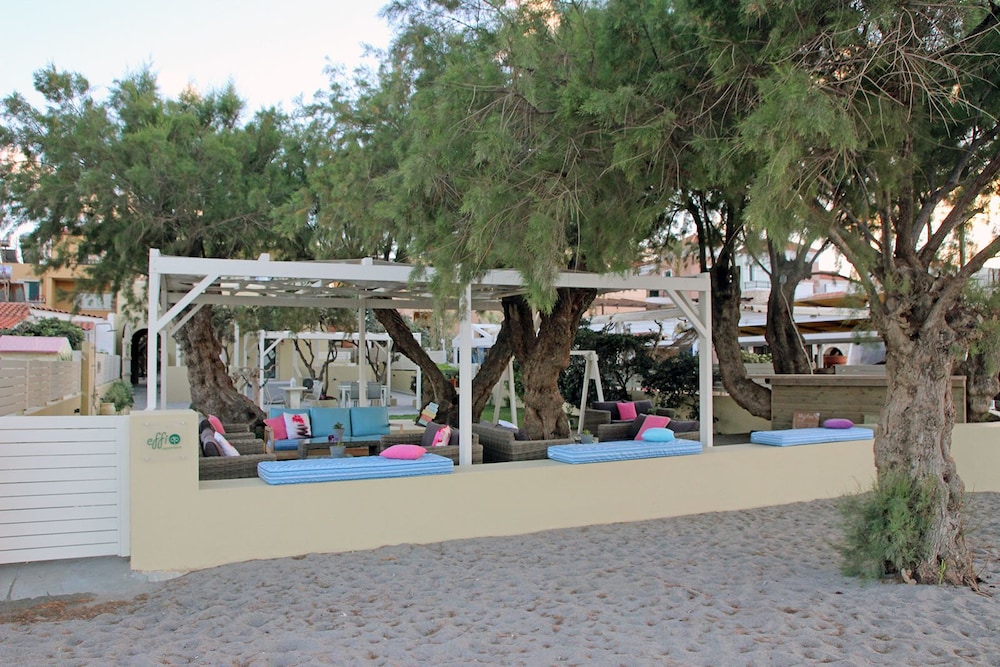 Effi Apartments