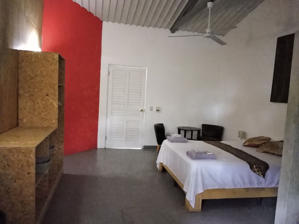 Tuanis B&B Tamarindo