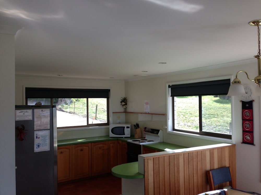 Eaglehawk Neck Beach House - Property Image 3