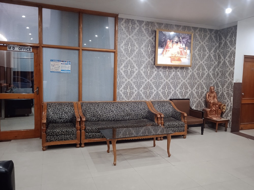 Hotel Neelkanth Mahadev Hotel & Resorts