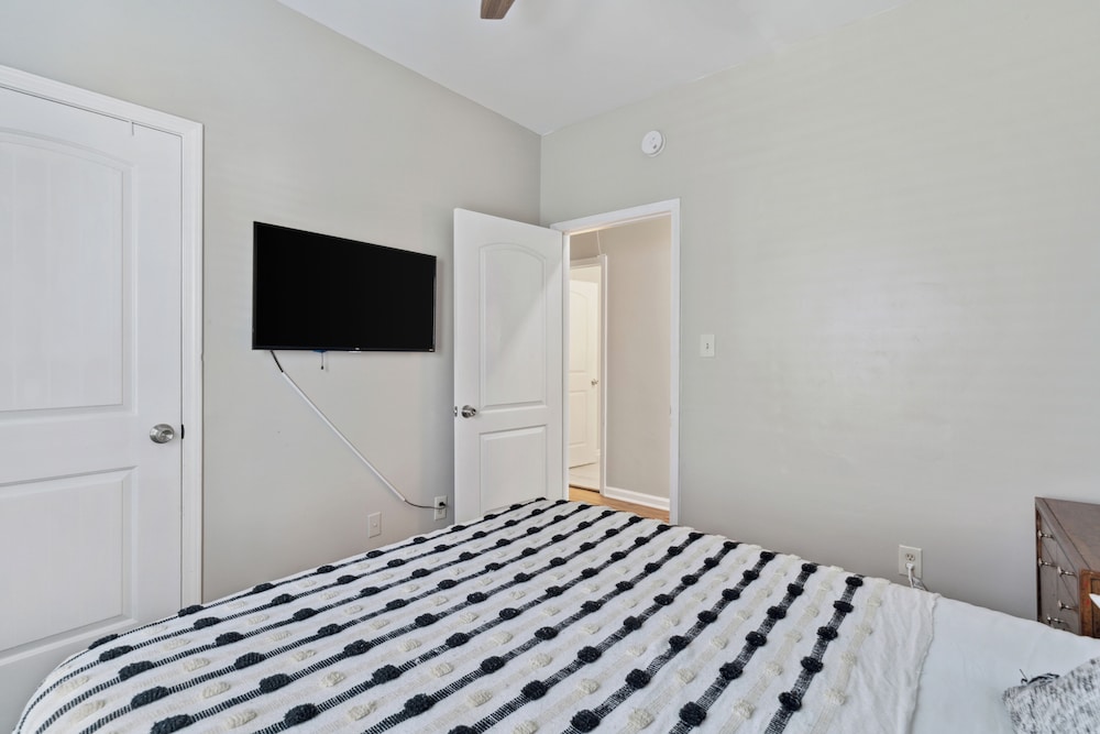 Casa Azul Memphis Midtown Cooper Young