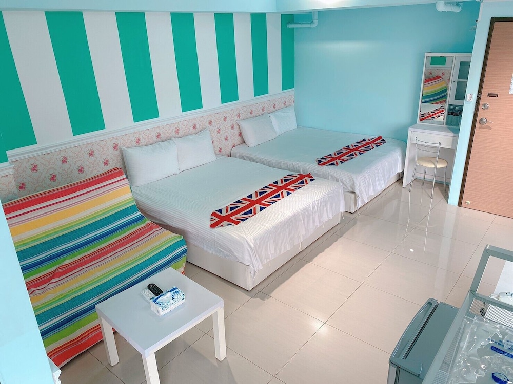 I Hi Hotel