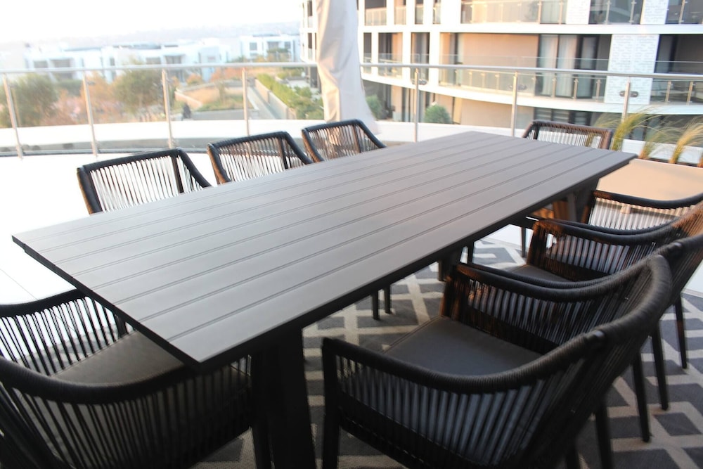 Ellipse 2 Bedroom Apartment