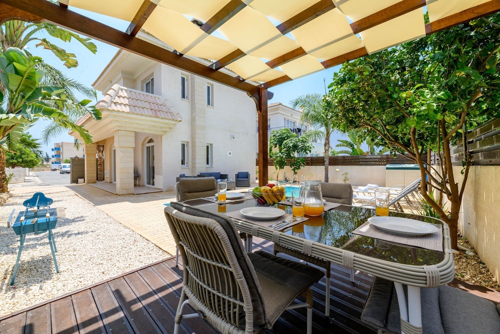 Villa Clementine in Protaras