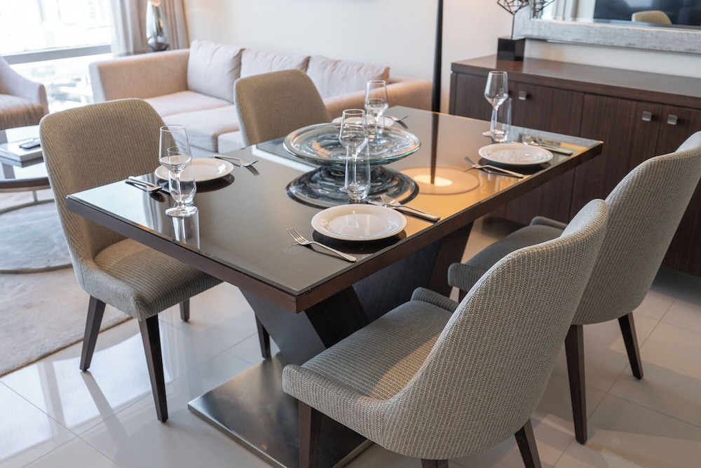 Luxury Living Spectacular Burj Views