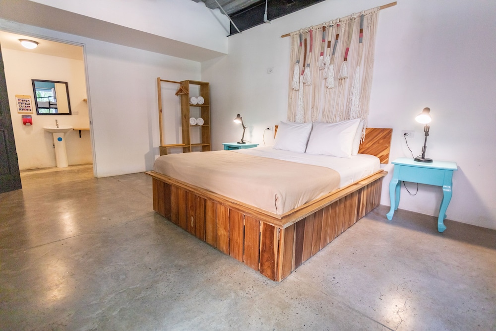 Selina Santa Teresa North - Hostel