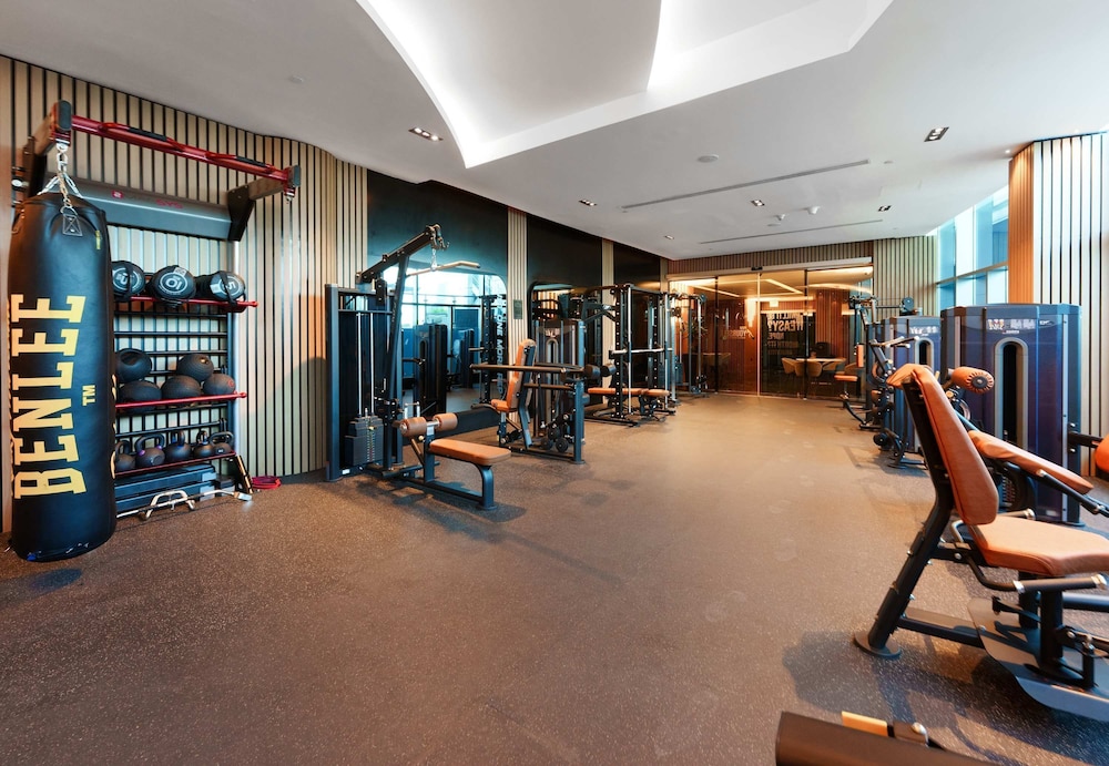 Well-furnished 3 Bedroom in Park Towers Difc