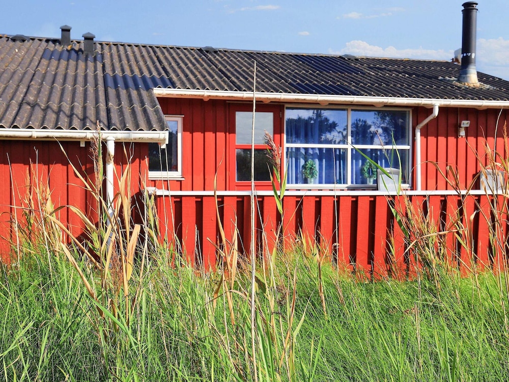 6 Person Holiday Home in Hjorring
