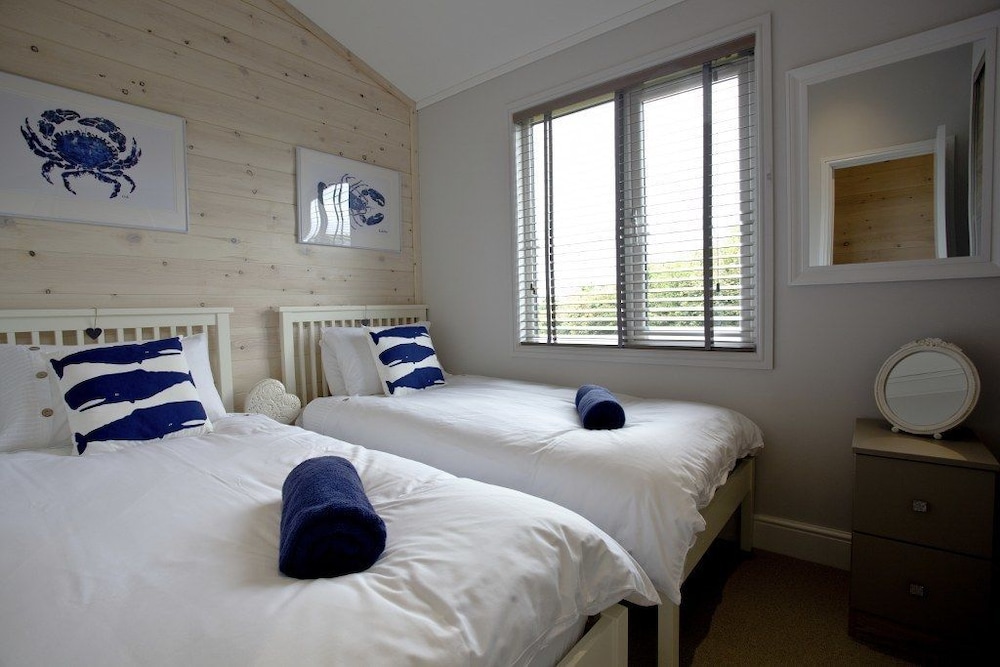 Salcombe Retreat view 5