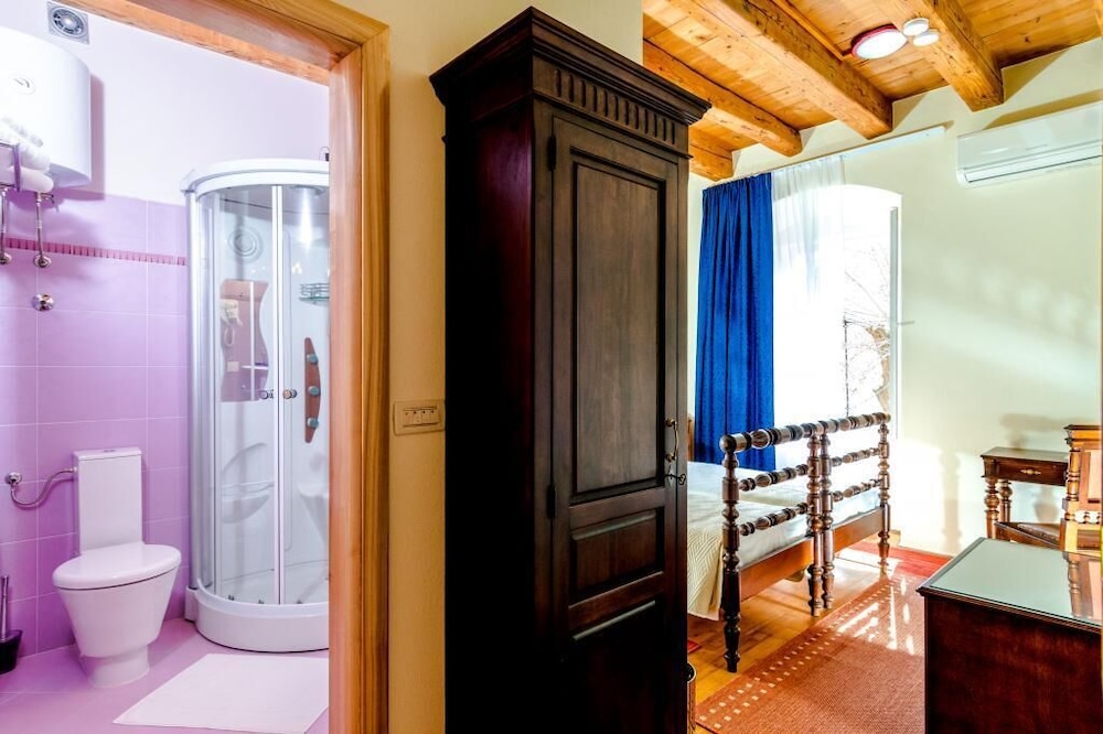 Rooms Miron view 2