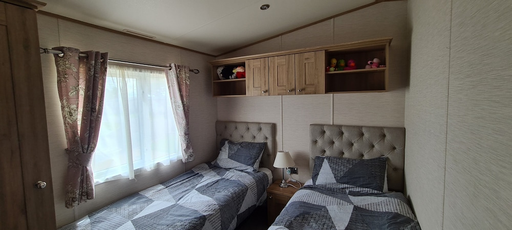 KMH Caravan Holidays