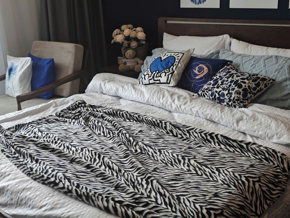 COZY- Vinhomes Grand Park Apartments