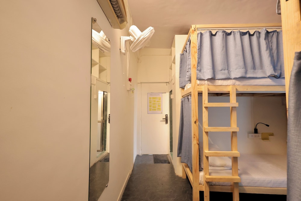 Locomo Hostel Mini - 9 mins from airport