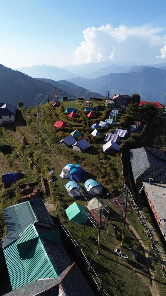 DhaulaPir Adventure
