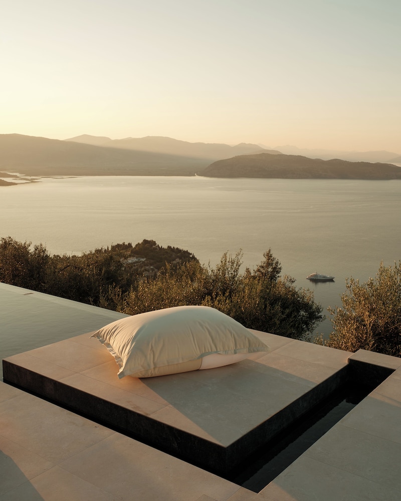 Nous Corfu Villa