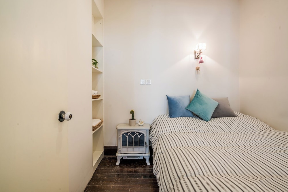 Shanghai Hills & XING 48 Homestay