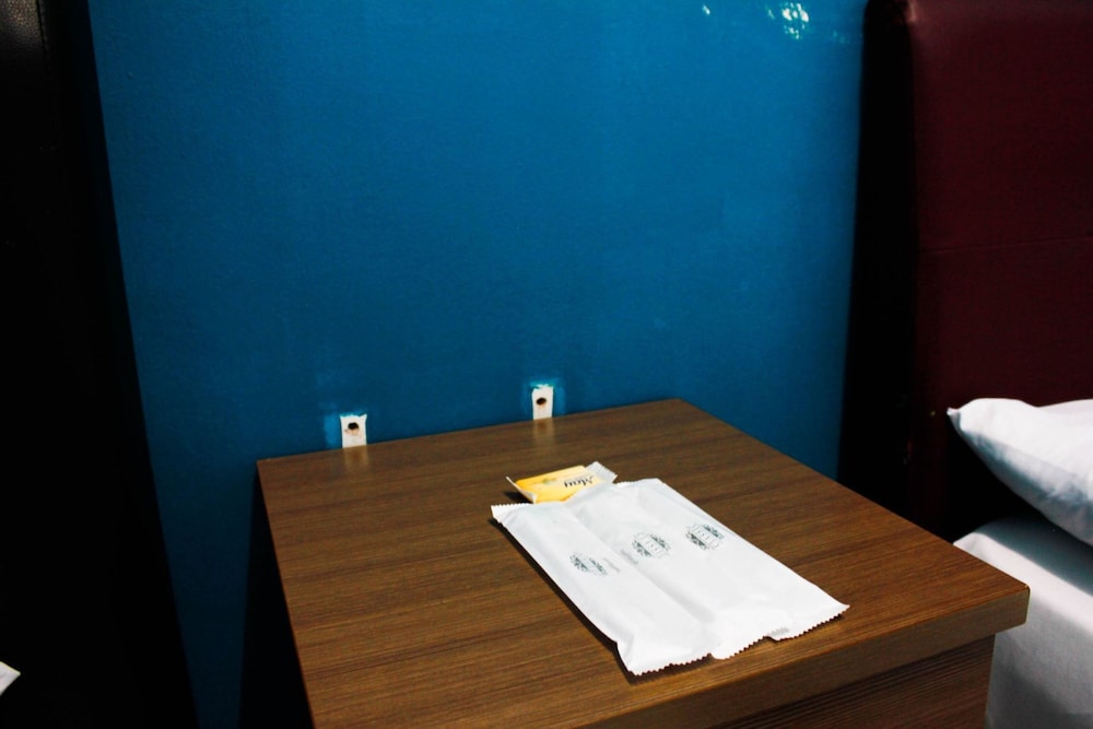 Q Hotel photo 4