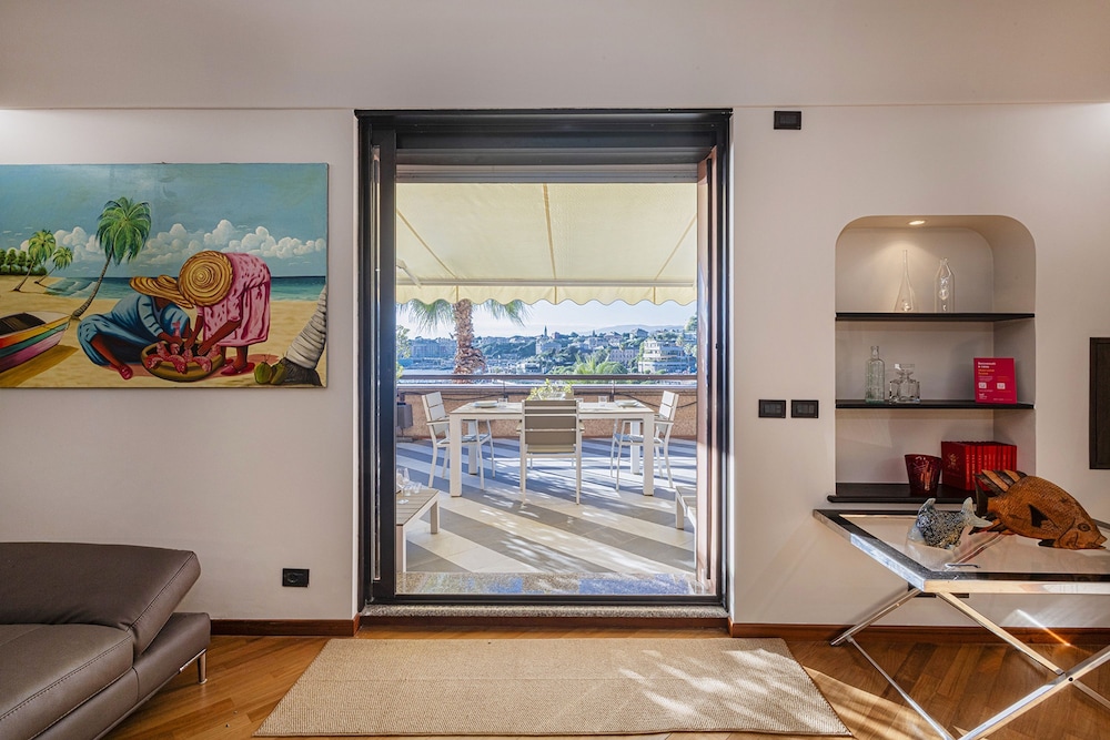 Beachfront Studio With Terrace by Wonderful Italy