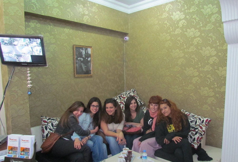 Taksim Green House Hostel