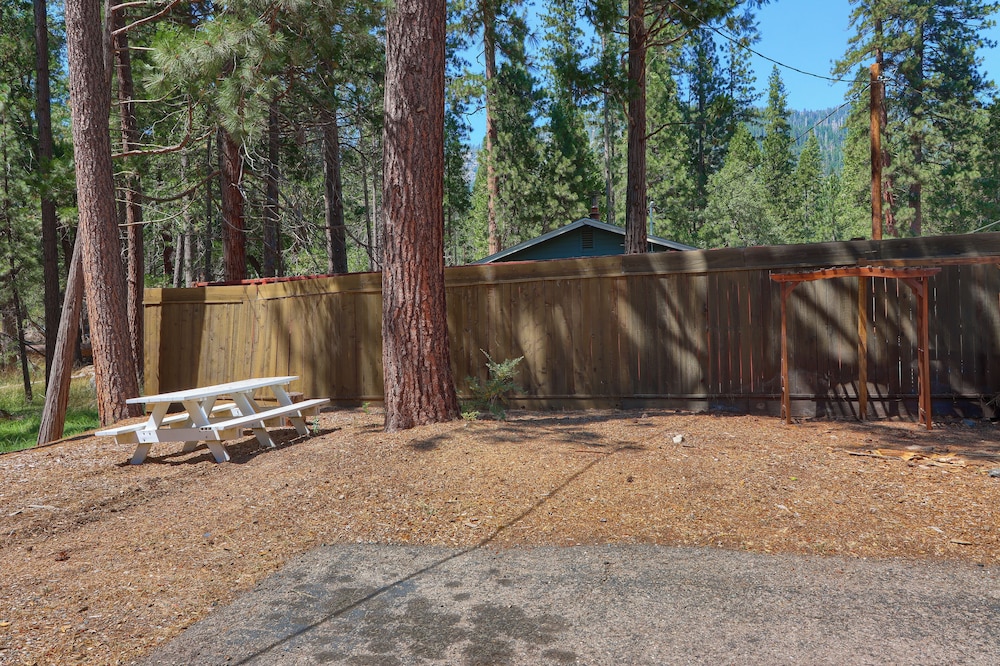 The Redwoods Cabin