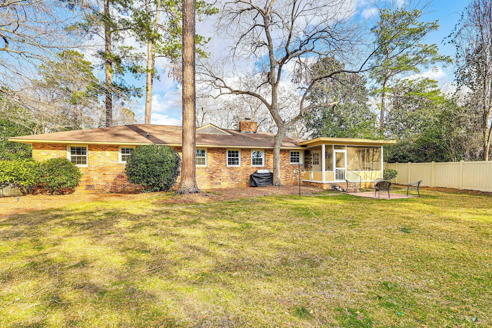 Walk to Powderhouse Polo Fields: Aiken Getaway