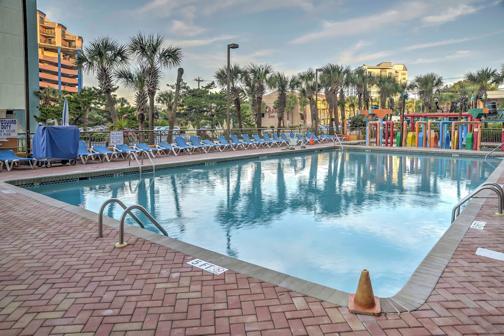 Balcony + Resort Perks: Myrtle Beach Escape