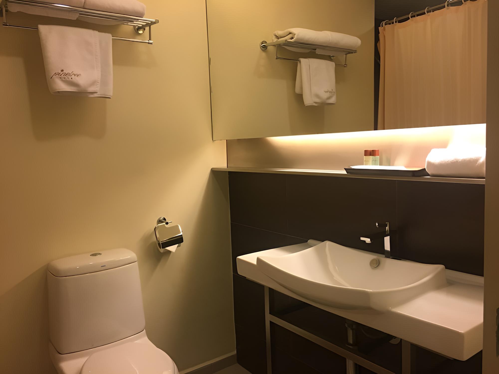 Pinetree Hotel
