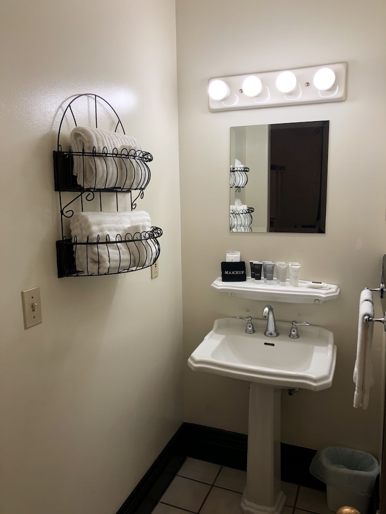The Block Hotel Bisbee