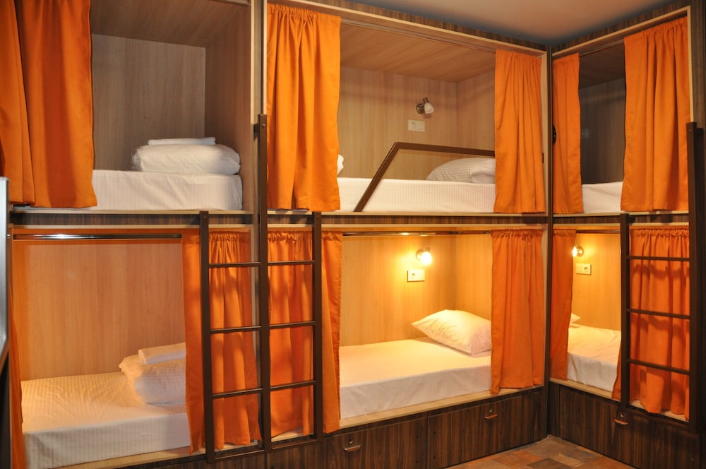 Pikasso - Hostel