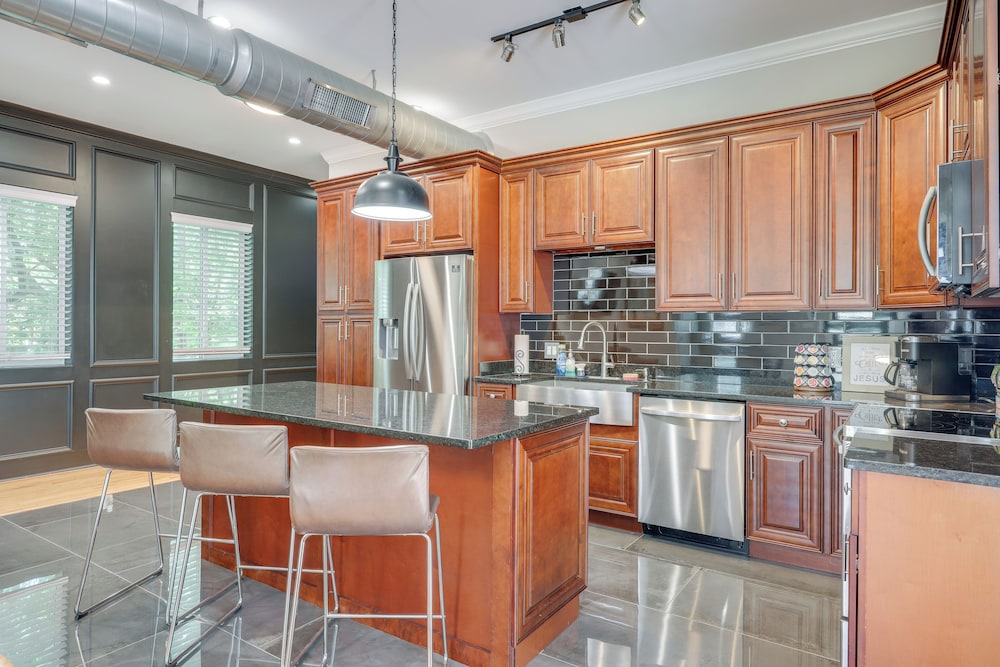 2 Mi to Dtwn San Marcos: Spacious Home w/ Yard!