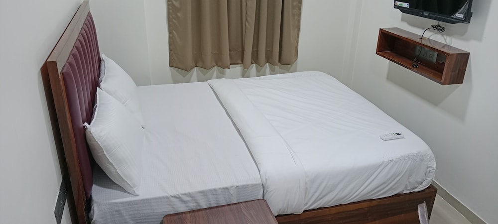 Hotel Akshay