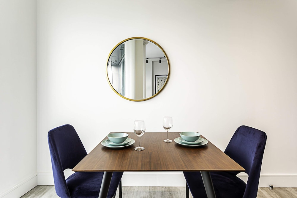 Icon Tower Flat Viii