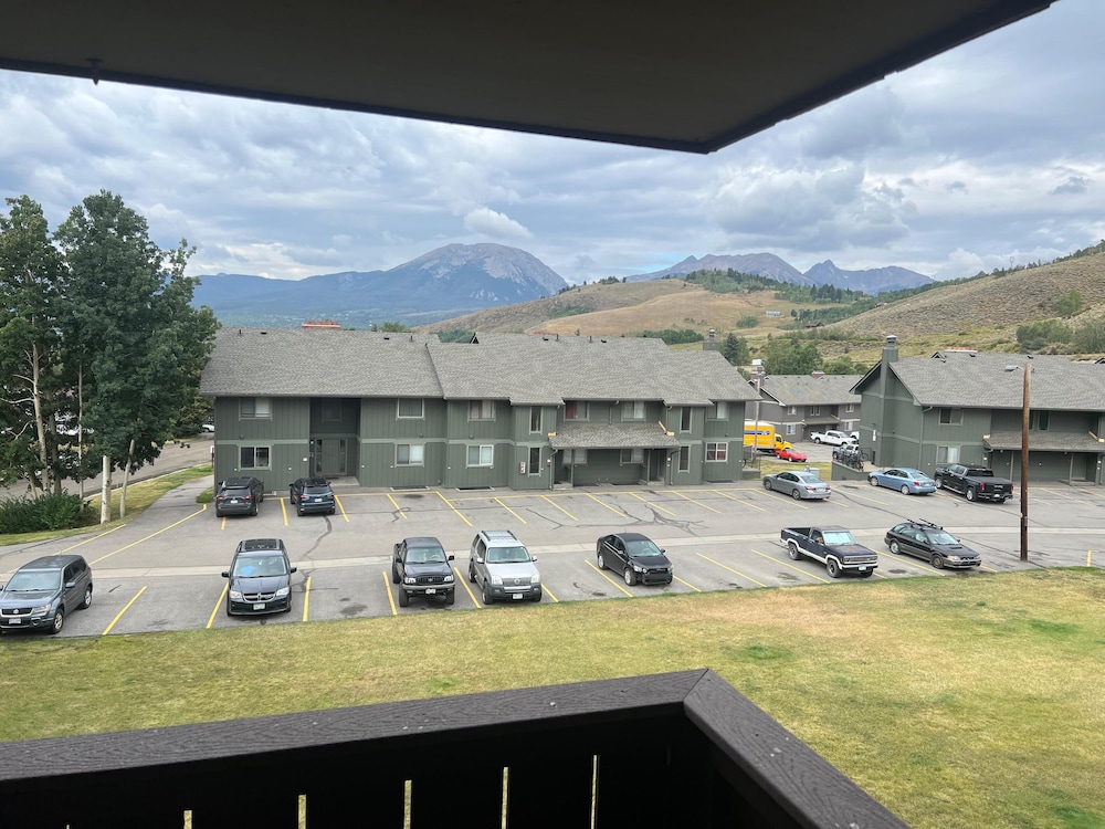 Dillon Valley East 2 Bed 2 Bath Dvjt