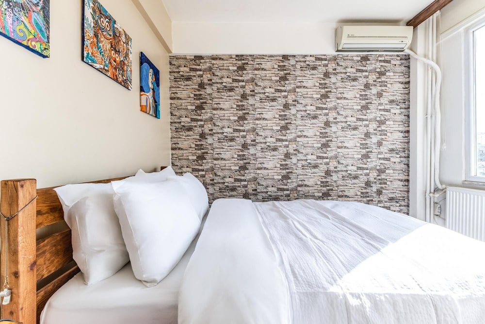 Exquisite Flat Near Moda Coast in Kadikoy