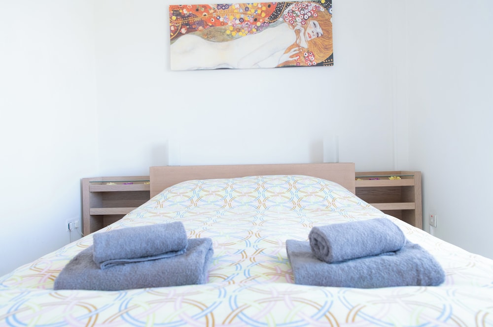 Themis Apartments