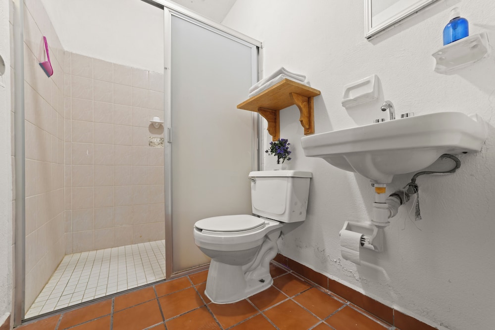 3 Bedrooms House Ideal for Families