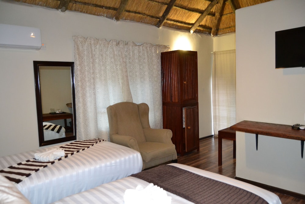 Chobe Sunset Chalets