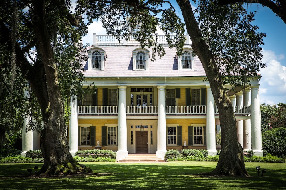 Houmas House Plantation and Gardens